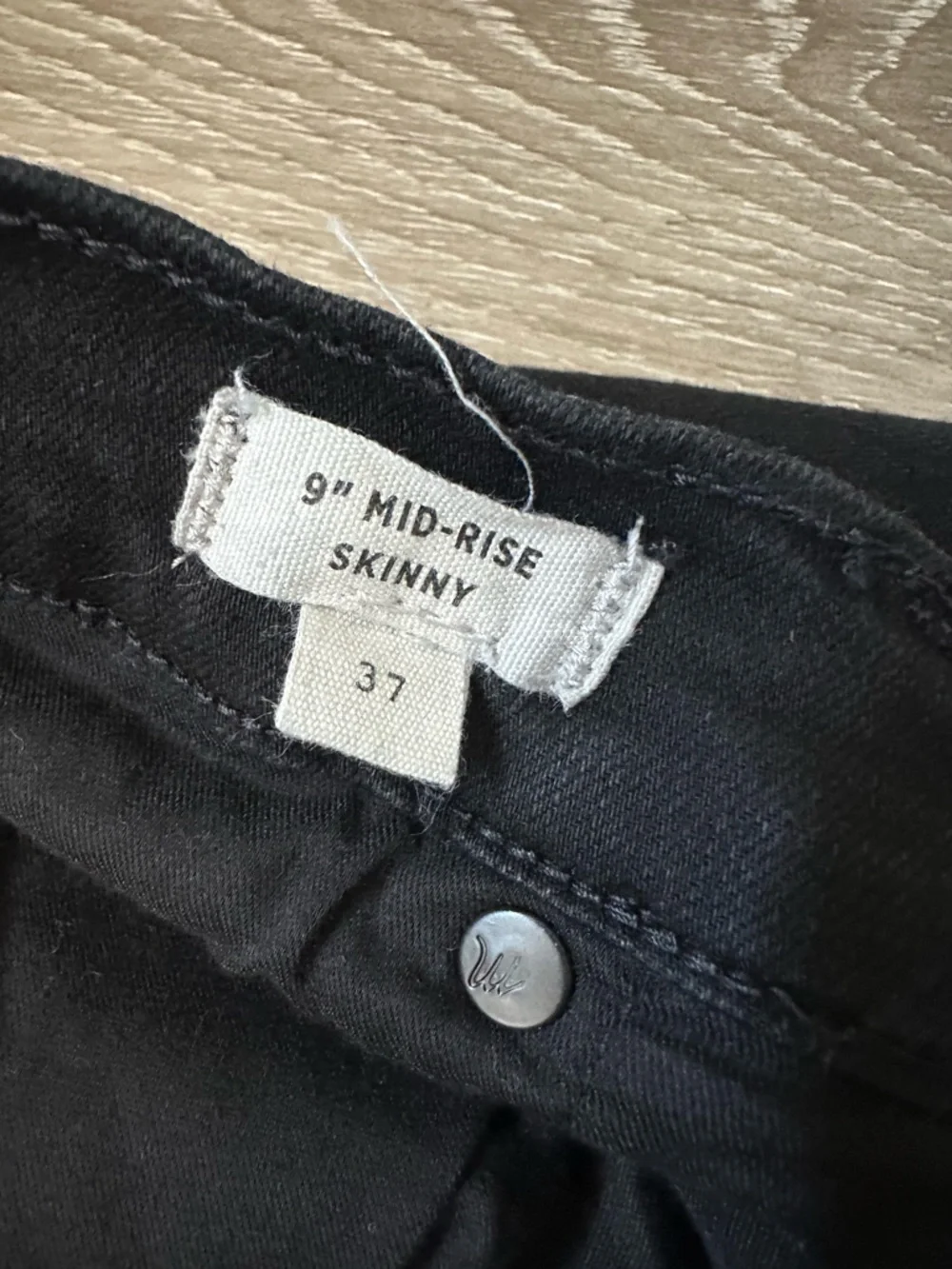 Madewell plus Black Skinny Jeans size 37 - Picture 7 of 9